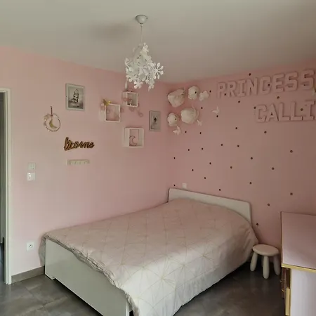 Villa Moderne De 220M2 Avec Piscine, Serignan Villa