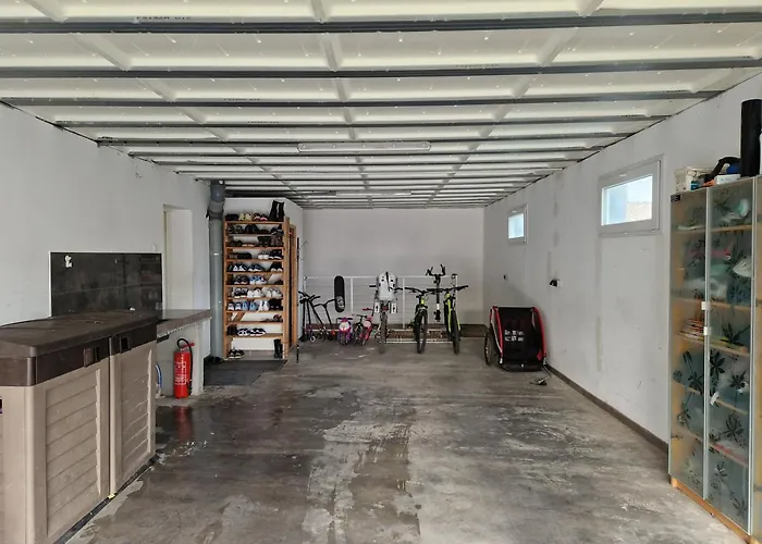 ヴィラ Moderne De 220m2 Avec Piscine,